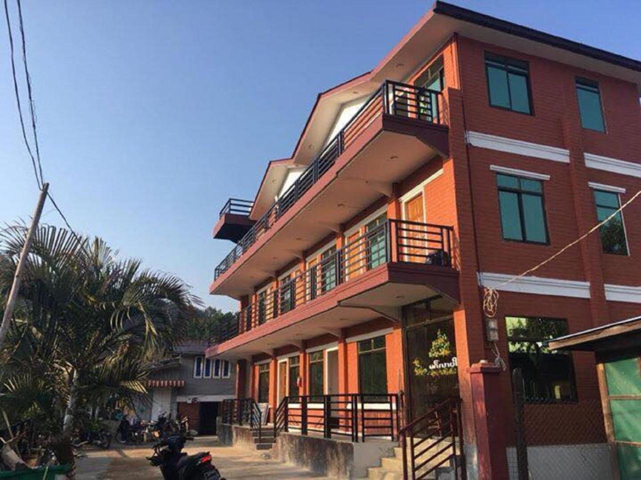 Full Moon Guesthouse Kalaw Exterior photo